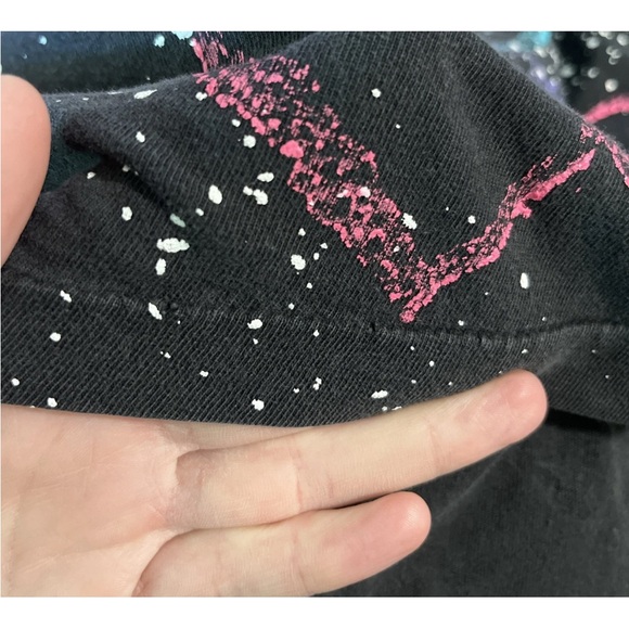 Vintage Adults AOP Splatter Paint Black Single Stitch Heart T Shirt - Picture 7 of 16